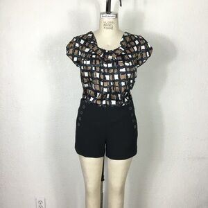 Talbots  Blouse Size S Women's Geometric Pattern Cotton Blouse Short Sleeves